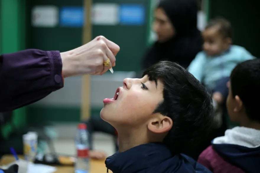 Más de 10 mil niños de Gaza vacunados en ocho días contra varias enfermedades