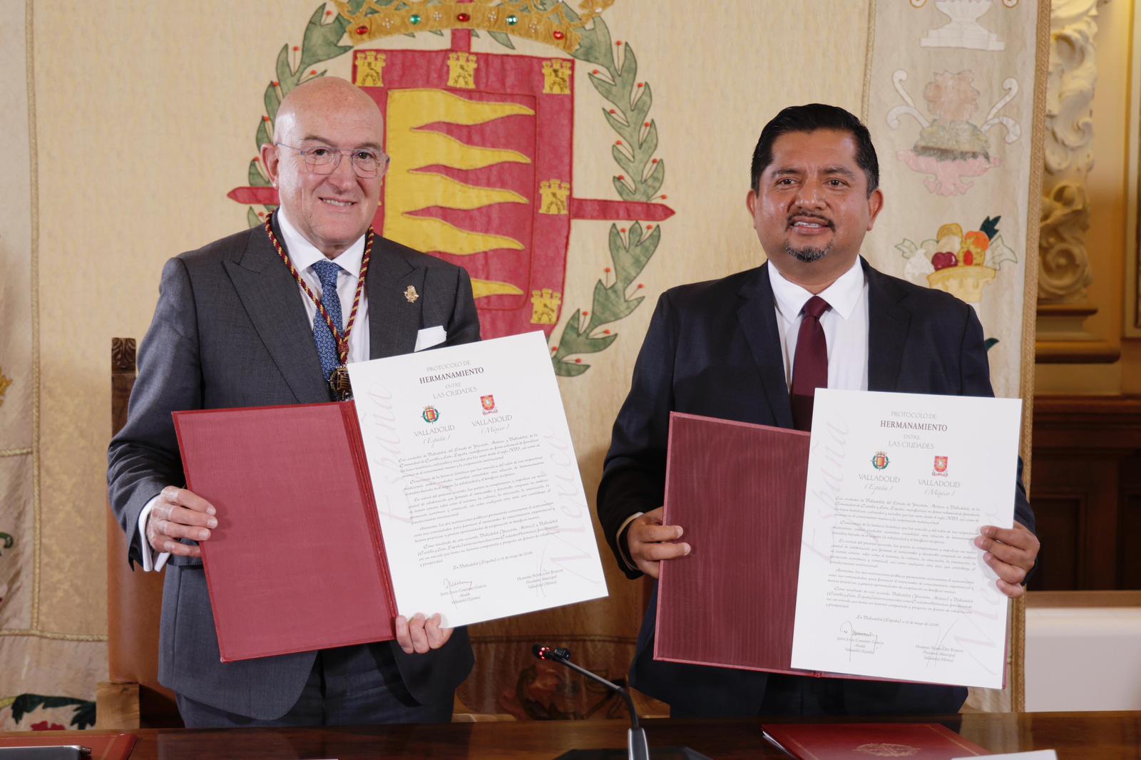 Las ciudades de Valladolid de España y Yucatán firman hermanamiento histórico 