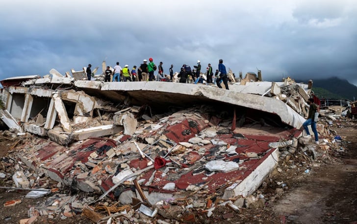 Yaan 2 mil 295 kimen máak úuchik u péek lu’um Venezuela; 6 mil 461 jóok’sa’an te’el niikil ba’alo’obo’
