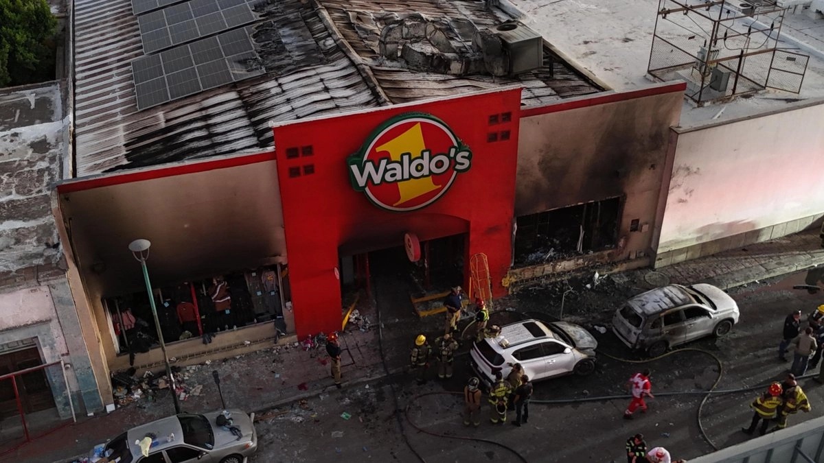 FGR abre investigación por tragedia en tienda Waldo’s de Hermosillo