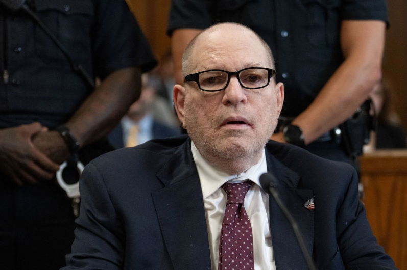 Weinstein es condenado a 15 años de cárcel tras repetición de juicio por agresión sexual a una ex asistente