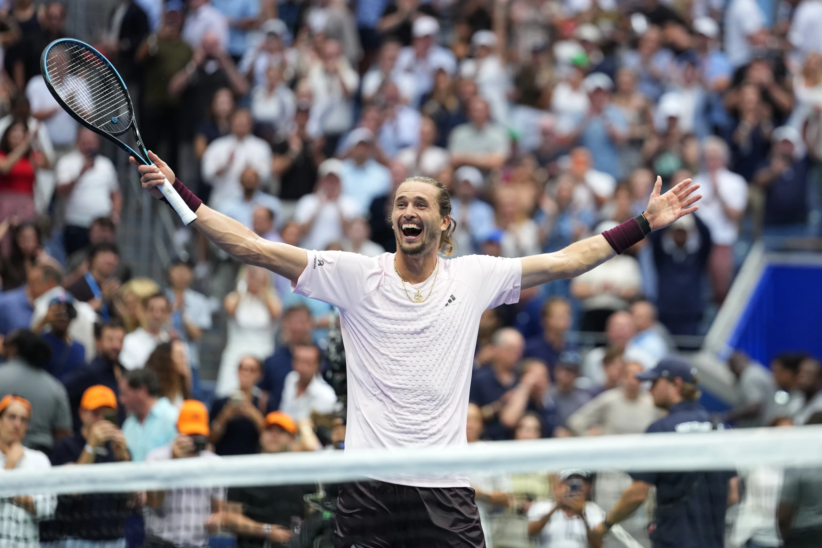 Zverev se impone a Shelton y conquista el Abierto de Estados Unidos